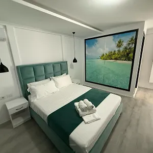 Aloha 3*, Sarandë Albania