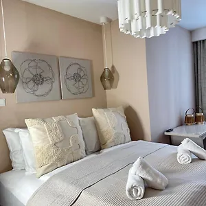 Apartment 1st, Wien