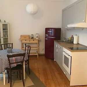 Apartament Wiener Lebensgefuehl Im Herzen Der Josefstadt, Wiedeń