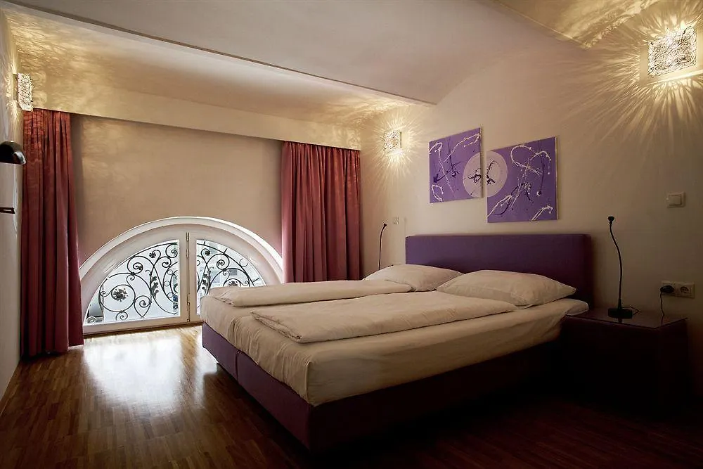 Bed & Breakfast Pension Pharmador Vienna