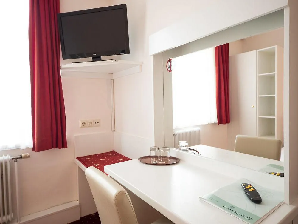 Bed & Breakfast Pension Pharmador Vienna