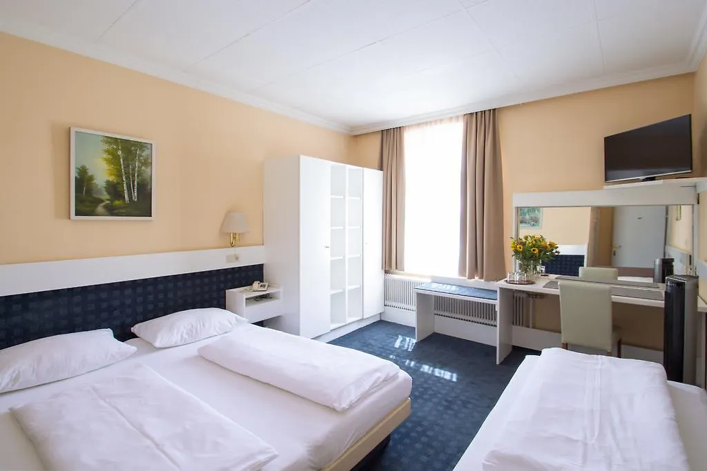 Pension Pharmador Vienna 3*,  Austria