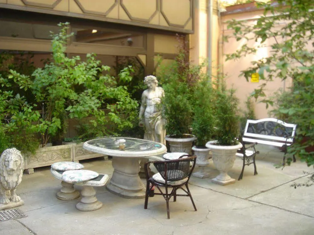 Bed & Breakfast Pension Pharmador Vienna